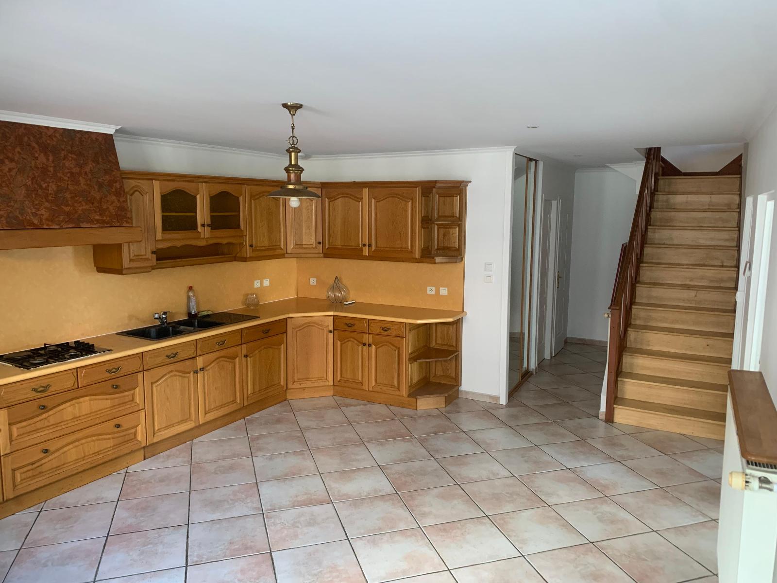 maison 5 pièces - PUSIGNAN